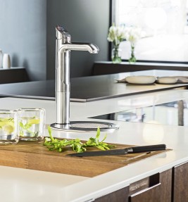 Italienisch Kochen ohne Herd - mit dem Trinkwassersystem CLAGE Zip HydroTap®